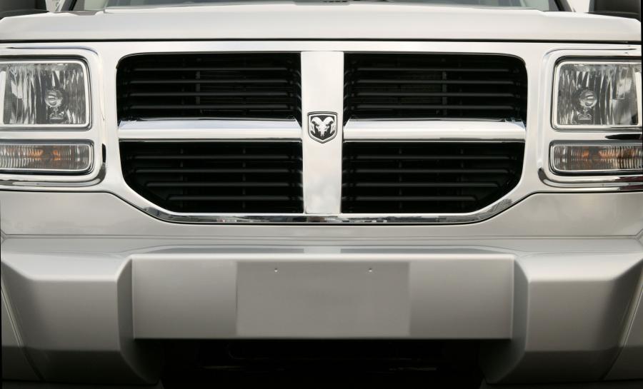  Dodge Nitro 2007 года  (фото 67 из 152)